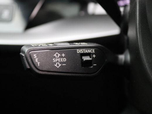 Audi A3 Sportback 45 TFSI e S edition Competition 245PK S-tronic Pano-Schuifdak, Keyless, Stoelverwarming... ActivLease financial lease