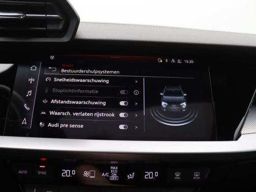 Audi A3 Sportback 45 TFSI e S edition Competition 245PK S-tronic Pano-Schuifdak, Keyless, Stoelverwarming... ActivLease financial lease