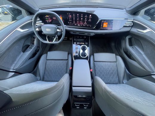 Audi A6 Limousine 2.0 e-hybrid 299 pk - Edition One | 21 inch LM Velgen | 4-wiel besturing | Achterbank i... ActivLease financial lease