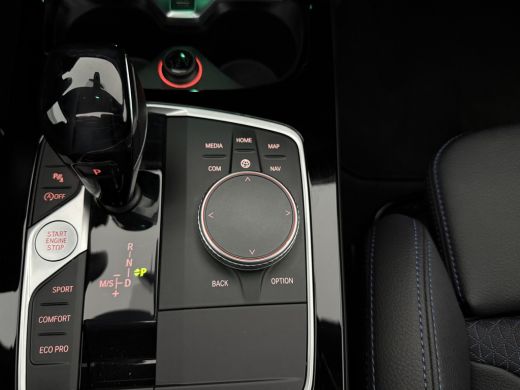 BMW 2 Serie 218i High Executive 141PK M-Sport | Pano | Sfeerverl. | Virtual | Carplay | Camera | LED | NAP ActivLease financial lease