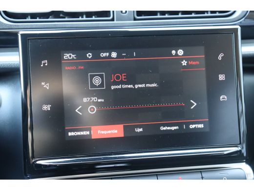 Citroën C3 Citroën 1.2 PURETECH 110PK SHINE AUTOMAAT / NAVI / CLIMA / LED / PDC / 16" LM  / BLUETOOTH / CRUI... ActivLease financial lease