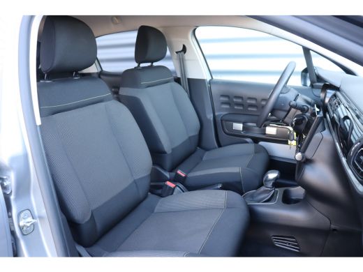 Citroën C3 Citroën 1.2 PURETECH 110PK SHINE AUTOMAAT / NAVI / CLIMA / LED / PDC / 16" LM  / BLUETOOTH / CRUI... ActivLease financial lease