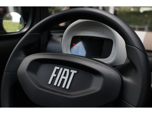 Fiat Topolino 6KW | Panoramadak | USB-C aansluiting| Verwarming | 6KW | Panoramadak | LED| USB-C aansluiting| V... ActivLease financial lease