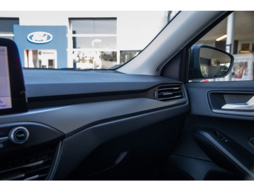 Ford Focus 1.0 EcoBoost Hybrid Titanium Style | Stoel/stuur/voorruit verwarming | Cruise | Apple Carplay/And... ActivLease financial lease