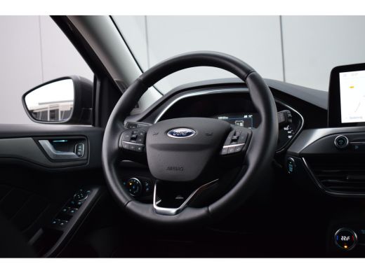 Ford Focus 1.5 EcoBlue Titanium Business | Automaat | Trekhaak | Apple CarPlay | Climate ActivLease financial lease