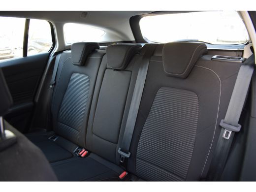 Ford Focus 1.5 EcoBlue Titanium Business | Automaat | Trekhaak | Apple CarPlay | Climate ActivLease financial lease