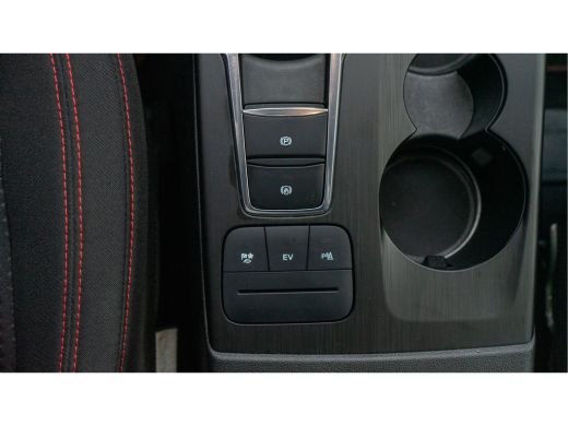 Ford Kuga 2.5 PHEV 225PK ST-Line Standverwarming | Camera achter | Climate Control | Cruise Control ActivLease financial lease