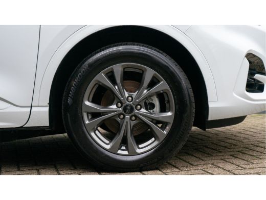 Ford Kuga 2.5 PHEV 225PK ST-Line Standverwarming | Camera achter | Climate Control | Cruise Control ActivLease financial lease