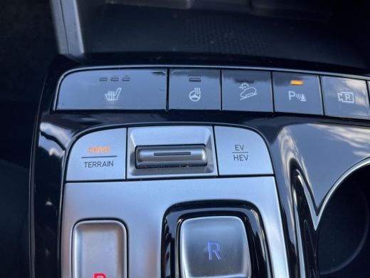 Hyundai Tucson 1.6 T-GDI PHEV Comfort Smart 4WD | Rijklaarprijs dus GEEN afleverkosten! | Trekhaak | Navigatie | ActivLease financial lease