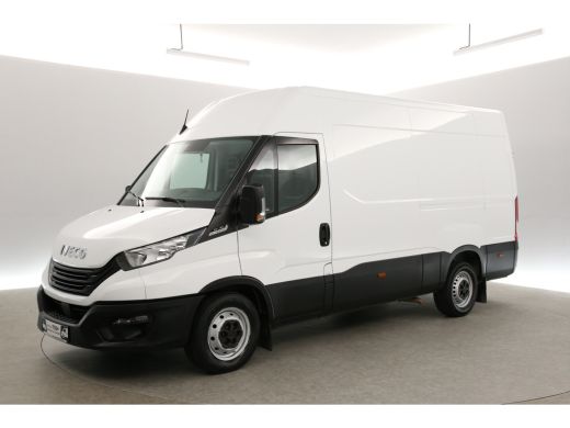 Iveco Daily 35S16V 2.3 352 L2H2 | 157PK | 3500kg Trekgew. | Automaat | Airco | Parkeersensoren | 3 Persoons ActivLease financial lease