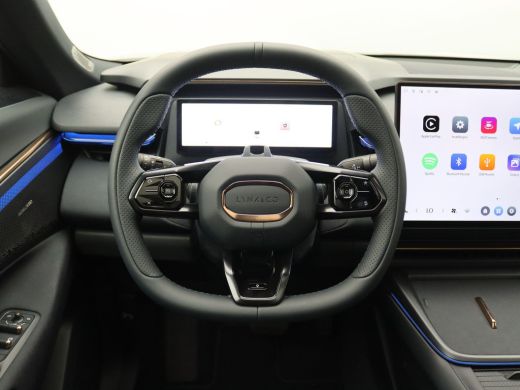 Lynk & Co 08 1.5 More 350PK Aut. Pano-Schuifdak, Matrix LED-Verlichting, Harman Kardon Audio, Keyless, Side As... ActivLease financial lease