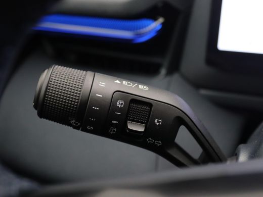 Lynk & Co 08 1.5 More 350PK Aut. Pano-Schuifdak, Matrix LED-Verlichting, Harman Kardon Audio, Keyless, Side As... ActivLease financial lease