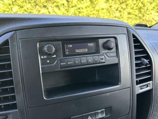 Mercedes-Benz Vito 110 CDI 102 PK RWD / L2H1 / 1e EIGENAAR / TREKHAAK / 50.667 KM !! / AIRCO / CRUISE / BLUETOOTH ActivLease financial lease