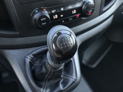 Mercedes-Benz Vito 110 CDI 102 PK RWD / L2H1 / 1e EIGENAAR / TREKHAAK / 50.667 KM !! / AIRCO / CRUISE / BLUETOOTH ActivLease financial lease