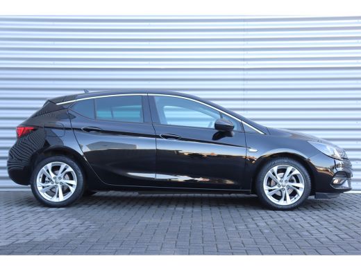 Opel Astra 1.2 TURBO 130PK ELEGANCE+ / NAVI / LEDER / CLIMA / AGR / PDC / 17" LMV / CAMERA / WINTERPAKKET / ... ActivLease financial lease