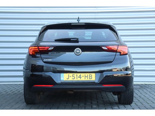 Opel Astra 1.2 TURBO 130PK ELEGANCE+ / NAVI / LEDER / CLIMA / AGR / PDC / 17" LMV / CAMERA / WINTERPAKKET / ... ActivLease financial lease