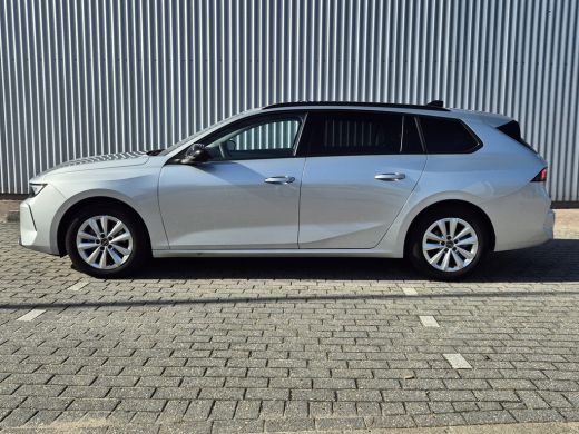 Opel Astra Sports Tourer 1.2 110PK Turbo | Business Edition | Achteruitrijcamera | 1x AGR | Stoel - stuurver... ActivLease financial lease