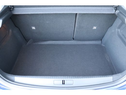 Opel Corsa-e EV 50KWH 136PK LAUNCH EDITION AUTOMAAT / NAVI / CLIMA / LED / PDC / BLUETOOTH / CRUISECONTROL / 1... ActivLease financial lease