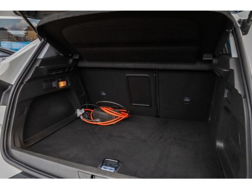 Opel Grandland X 1.6 Turbo Hybrid4 Business Elegance | Trekhaak | Navi | Clima | Camera | Apple Carplay/Android Au... ActivLease financial lease