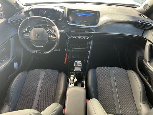 Peugeot 2008 1.2 Hybrid 136 GT | Achterbank in delen neerklapbaar | Achteruitrijcamera | Airco (automatisch) ActivLease financial lease