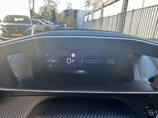 Peugeot 2008 1.2 Hybrid 136 GT | Achterbank in delen neerklapbaar | Achteruitrijcamera | Airco (automatisch) ActivLease financial lease
