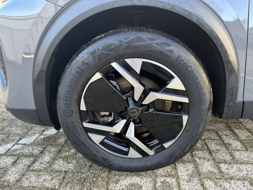 Peugeot 2008 1.2 Hybrid 136 GT | Achterbank in delen neerklapbaar | Achteruitrijcamera | Airco (automatisch) ActivLease financial lease