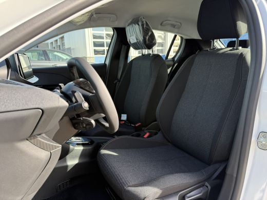 Peugeot 208 1.2 Hybrid 110 e-DCS6 Style | Achterspoiler | Airco | Cruise control ActivLease financial lease