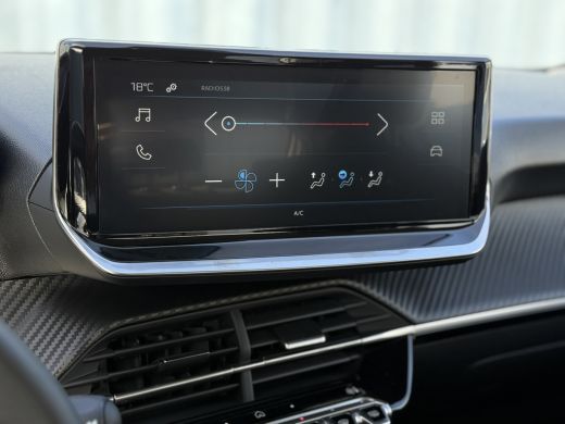 Peugeot 208 1.2 Hybrid 110 e-DCS6 Style | Achterspoiler | Airco | Cruise control ActivLease financial lease