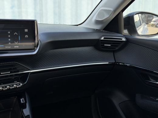 Peugeot 208 1.2 Hybrid 110 e-DCS6 Style | Achterspoiler | Airco | Cruise control ActivLease financial lease