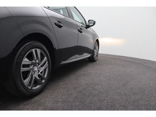 Peugeot 208 1.2 PureTech Active Pack | Achterbank in delen neerklapbaar | Airco | Alarm klasse 1(startblokker... ActivLease financial lease