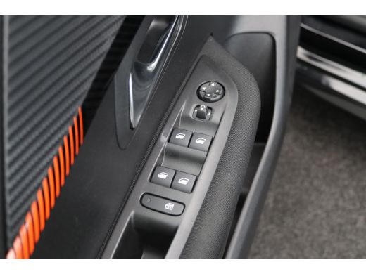 Peugeot 208 1.2 PureTech Active Pack | Achterbank in delen neerklapbaar | Airco | Alarm klasse 1(startblokker... ActivLease financial lease