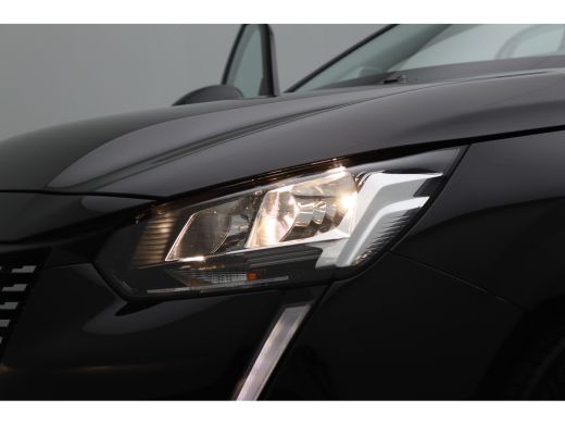 Peugeot 208 1.2 PureTech Active Pack | Achterbank in delen neerklapbaar | Airco | Alarm klasse 1(startblokker... ActivLease financial lease