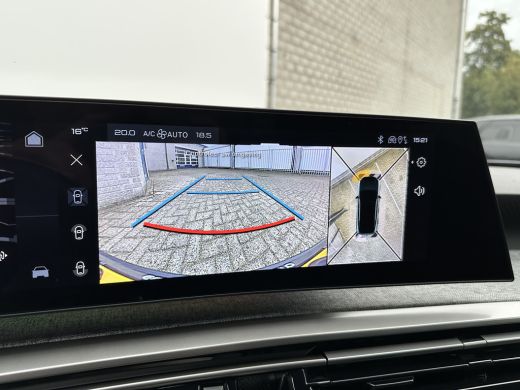 Peugeot 3008 1.2 Hybrid 136 Allure | Achterbank in delen neerklapbaar | Achteruitrijcamera | Apple Carplay/And... ActivLease financial lease