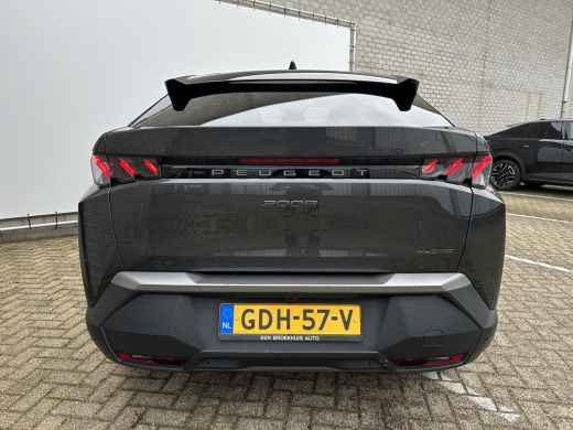 Peugeot 3008 1.2 Hybrid 136 GT | Achterbank in delen neerklapbaar | Achteruitrijcamera | Apple Carplay/Android... ActivLease financial lease