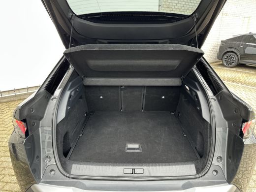 Peugeot 3008 1.2 Hybrid 136 GT | Achterbank in delen neerklapbaar | Achteruitrijcamera | Apple Carplay/Android... ActivLease financial lease