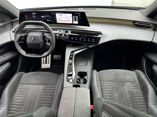 Peugeot 3008 1.2 Hybrid 136 GT | Achterbank in delen neerklapbaar | Achteruitrijcamera | Apple Carplay/Android... ActivLease financial lease