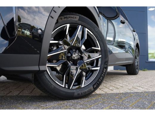 Peugeot 5008 1.2 Hybrid 136-PK Allure | Navigatie | Camera`s rondom | Carplay | 7-zitter | ACC | Climate ActivLease financial lease
