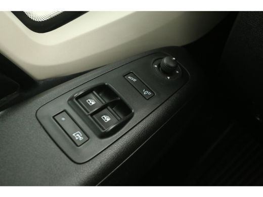 Peugeot Boxer 335 2.2 BlueHDi L3H2 | 140PK | DC | Airco | Camera | Cruise | Navi | Parkeersensoren | Trekhaak ActivLease financial lease