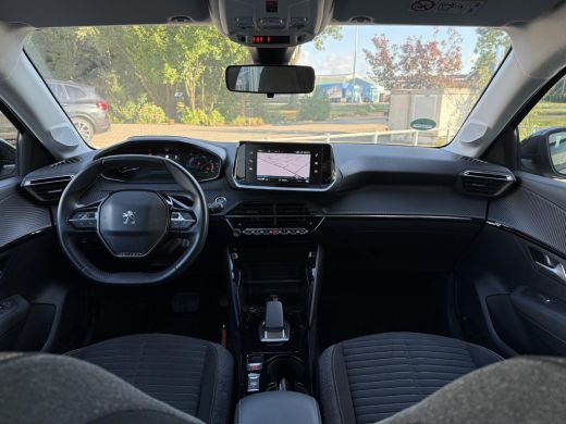 Peugeot e-208 EV Aut. Active Pack 50 kWh | Navi | Carplay | Stoel Verwarming | Cruise Control | ActivLease financial lease