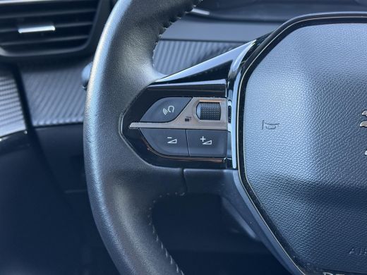 Peugeot e-208 EV Aut. Active Pack 50 kWh | Navi | Carplay | Stoel Verwarming | Cruise Control | ActivLease financial lease