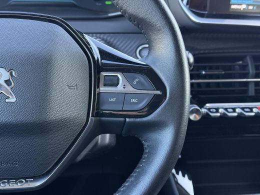 Peugeot e-208 EV Aut. Active Pack 50 kWh | Navi | Carplay | Stoel Verwarming | Cruise Control | ActivLease financial lease