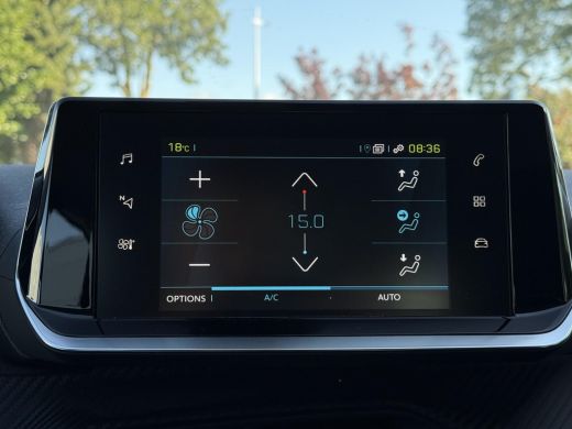 Peugeot e-208 EV Aut. Active Pack 50 kWh | Navi | Carplay | Stoel Verwarming | Cruise Control | ActivLease financial lease