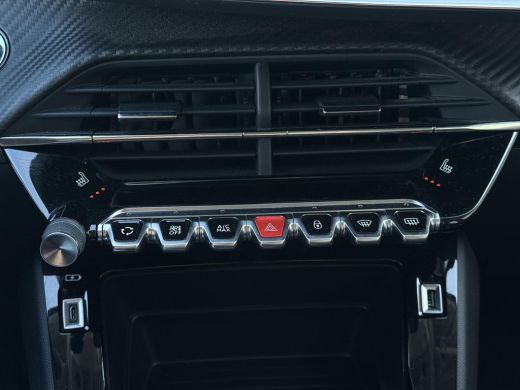 Peugeot e-208 EV Aut. Active Pack 50 kWh | Navi | Carplay | Stoel Verwarming | Cruise Control | ActivLease financial lease