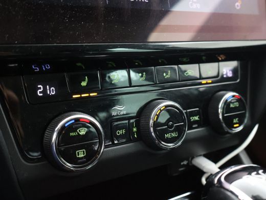 Skoda Octavia Combi 1.0 TSI DSG AUT. STYLE BUSINESS + DIGITALE COCKPIT | SFEERVERLICHTING | CARPLAY | CANTON | ... ActivLease financial lease