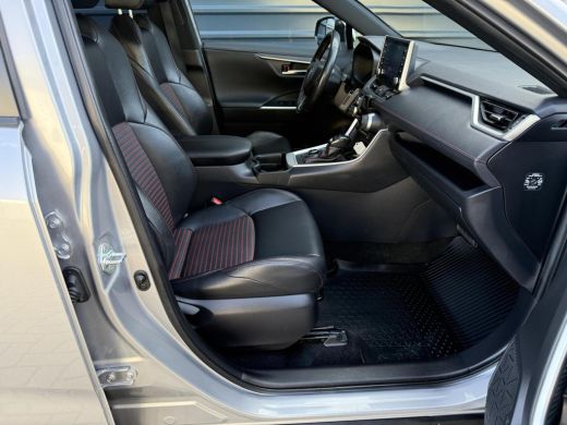 Toyota RAV4 2.5 Plug-in Hybrid AWD Leer stoel/stuurverw Led Apple Camera ActivLease financial lease