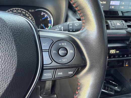 Toyota RAV4 2.5 Plug-in Hybrid AWD Leer stoel/stuurverw Led Apple Camera ActivLease financial lease