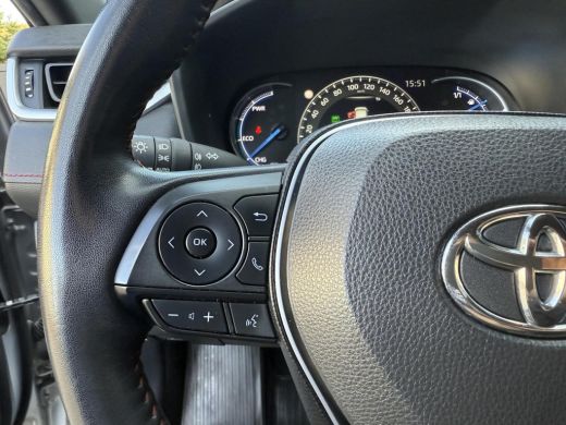 Toyota RAV4 2.5 Plug-in Hybrid AWD Leer stoel/stuurverw Led Apple Camera ActivLease financial lease