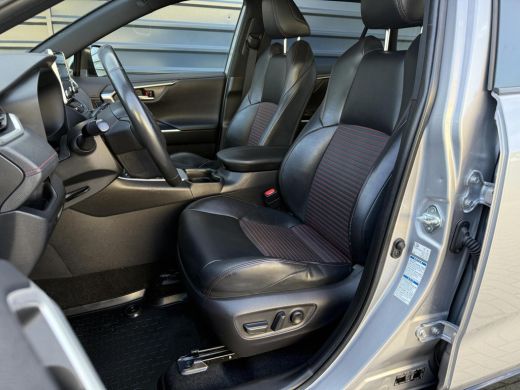 Toyota RAV4 2.5 Plug-in Hybrid AWD Leer stoel/stuurverw Led Apple Camera ActivLease financial lease