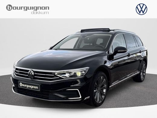 Volkswagen Passat Variant 1.4 TSI PHEV GTE Business | 218 pk | Pano Dak | Trekhaak | IQ Light |