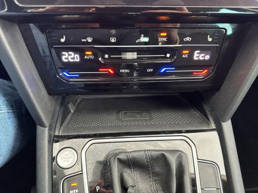 Volkswagen Passat Variant 1.4 TSI PHEV GTE Business | 218 pk | Pano Dak | Trekhaak | IQ Light | ActivLease financial lease